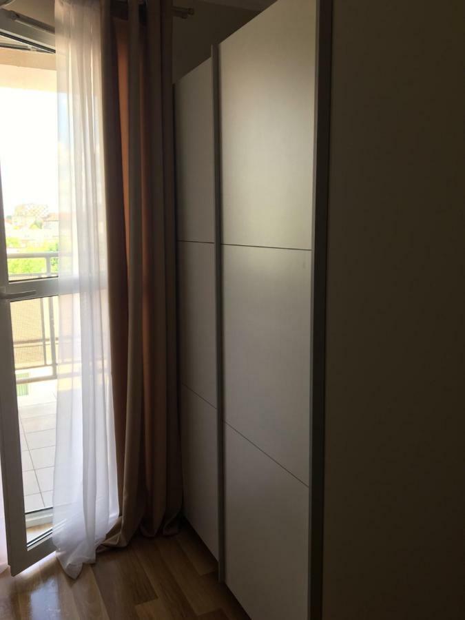 Family & Business Elegant Apartments Rynek Centrum Downtown - 2 Bedroom, Balcony, Parking Kielce Exterior foto