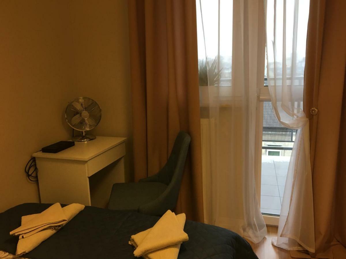 Family & Business Elegant Apartments Rynek Centrum Downtown - 2 Bedroom, Balcony, Parking Kielce Exterior foto